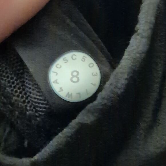 Lululemon Down & Around Vest Black 800-fill Goose Down Size 8 - Picture 5 of 13